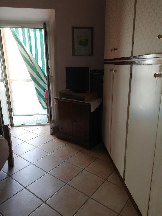 Luce Bed and Breakfast Livorno Exteriör bild